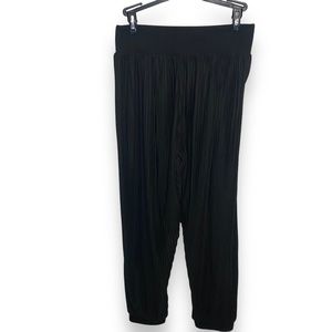 Zara Man Black Ribbed Pants - Size Medium